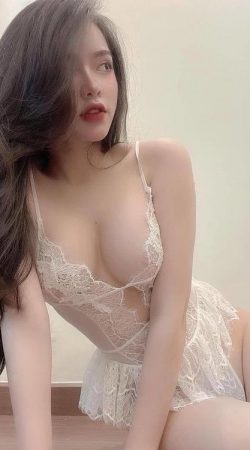 Experience Unforgettable Moments with Layla Fire's Enchanting Presence