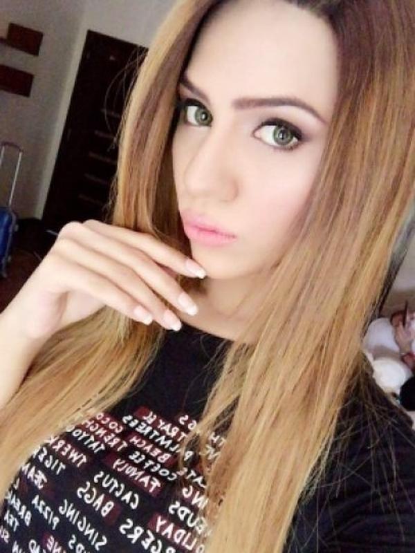 Experience Unforgettable Moments with Scarlett Blaze Today